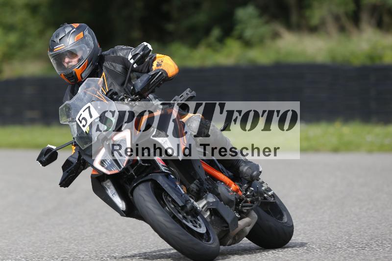 /53 16.09.2025 Track Day Domi Aegerter ADR/Gruppe gruen/57